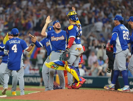 헤드라인 썸네일