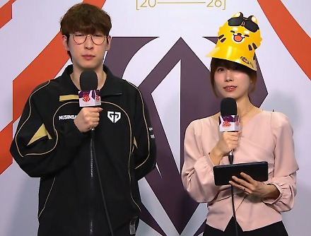 헤드라인 썸네일