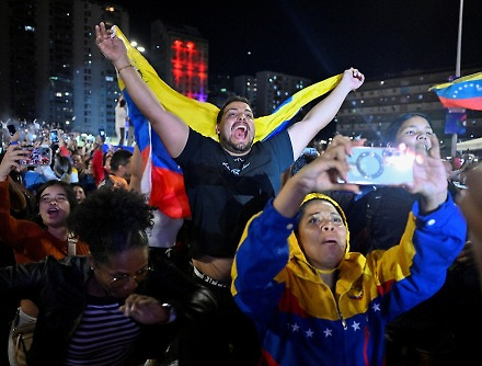 헤드라인 썸네일