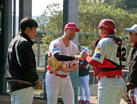 헤드라인 썸네일