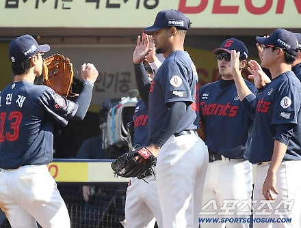 헤드라인 썸네일