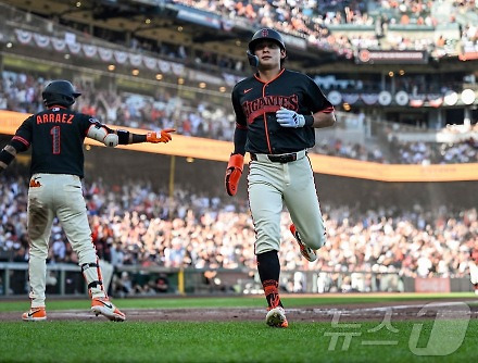 헤드라인 썸네일