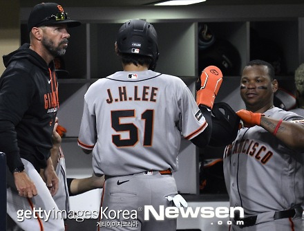 헤드라인 썸네일