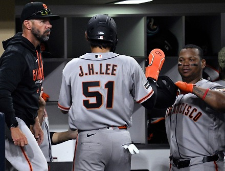 헤드라인 썸네일