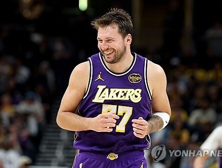 헤드라인 썸네일