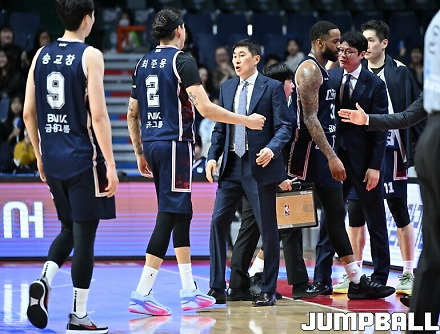 헤드라인 썸네일