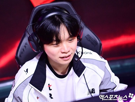 헤드라인 썸네일