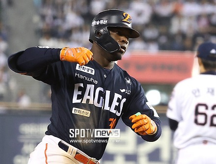 헤드라인 썸네일