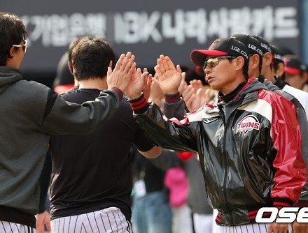 헤드라인 썸네일