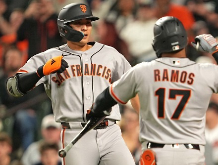 헤드라인 썸네일