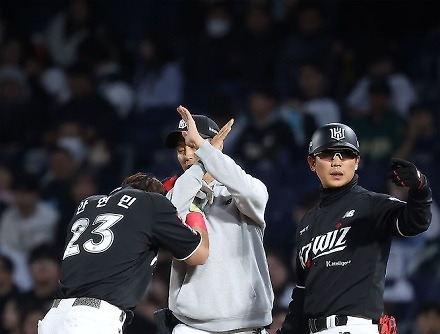 헤드라인 썸네일