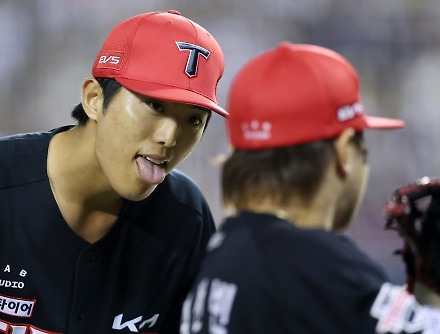 헤드라인 썸네일