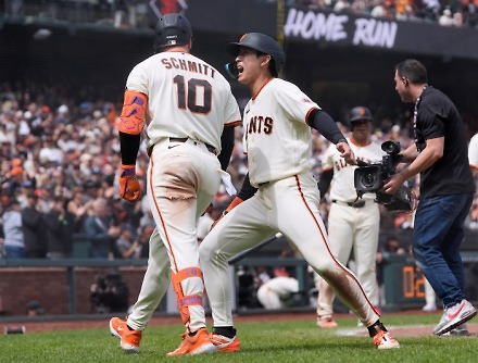 헤드라인 썸네일