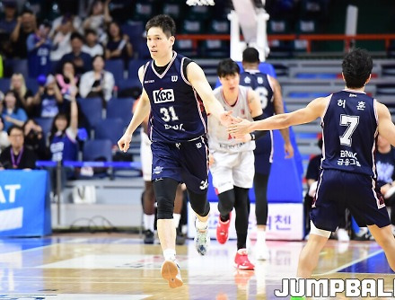 헤드라인 썸네일