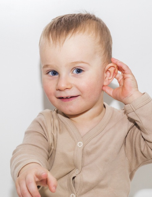"소리 들린다" 청각장애아...세계 최초 유전자치료제로 청각 되찾아