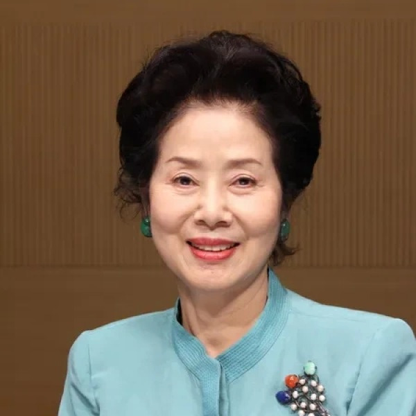 딸 때문에 연예계 은퇴 후 집 4채 팔고 ''조용히 미국으로 이민간'' 여배우