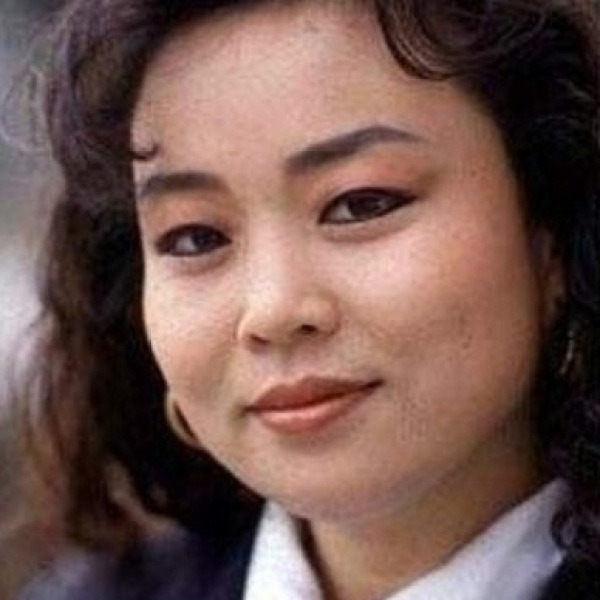 “한 달에 1억 벌고도 한 푼 못 가졌다” 억대 수입 다 날린 아버지에 평생 시달린 방송인