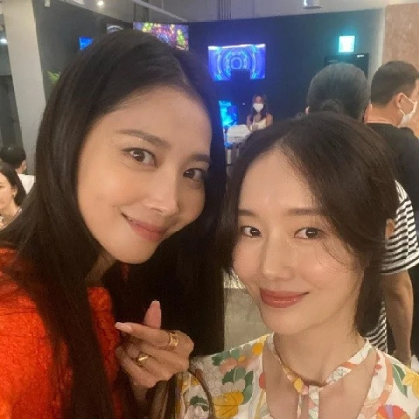 오윤아의 장애 아들이 아프자 모든 병원이 진료를 거부했는데 유일하게 치료해준 연예인 남편