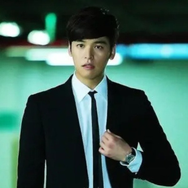 난리났네! ‘팜유 왕자’ 이장우, 유정선배 놓치고 얻은 ‘180cm 여친’의 정체