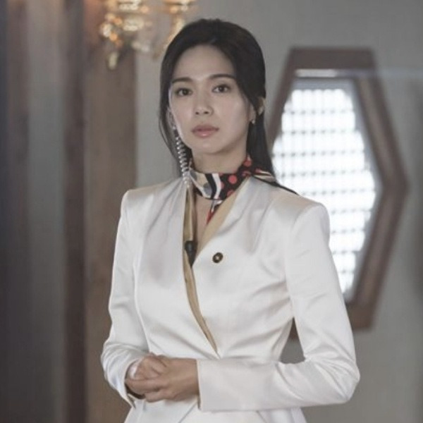 이 배우, ‘황후의 품격’ 악녀 맞아? 35세 믿기지 않는 충격적 미모