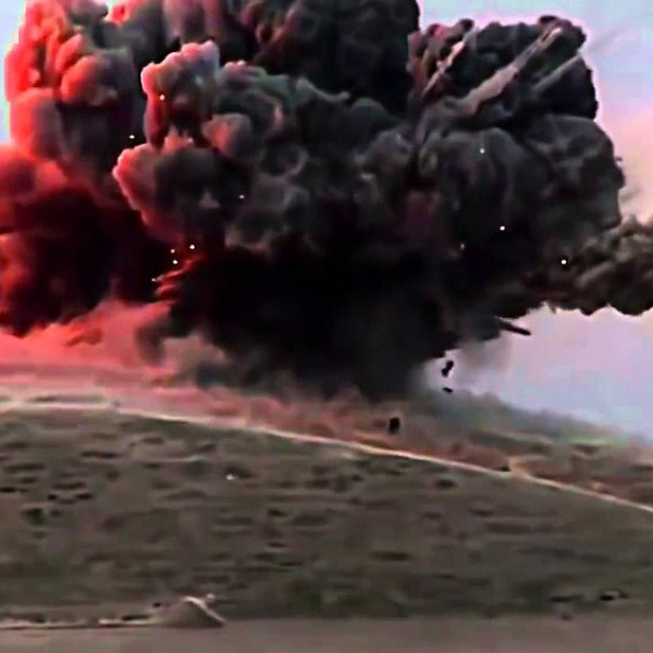 이란 진짜 완전히 끝났다! 시리아까지 이스라엘, 미국 폭격에 숨죽여 가만히 있는 이유!