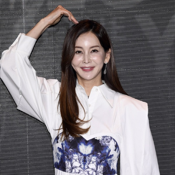 아들이 류현진 야구선수한테 ''사인받으려다 대차게 차였다는'' 유명 연예인