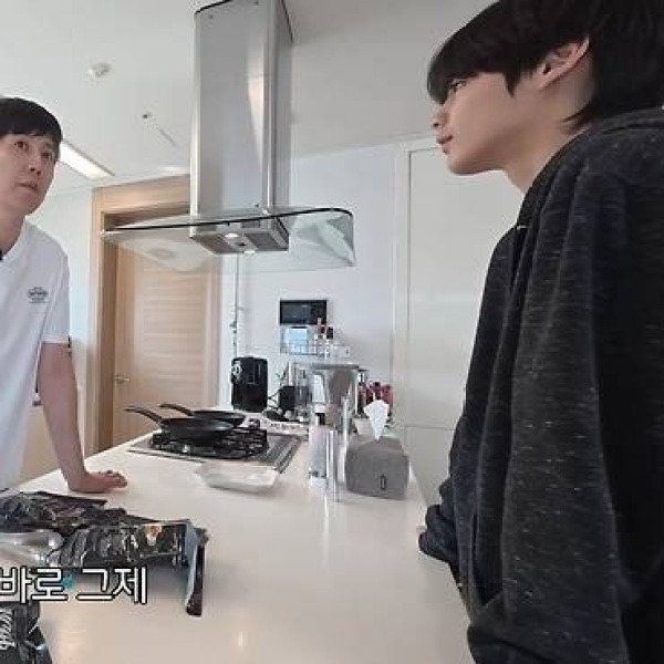 류진 아들, ‘아이돌 비주얼’로 충격 변신! 누구?