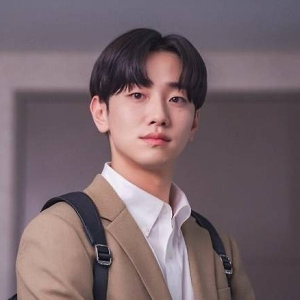 차은우와 양대산맥?! 아버지 신장 이식까지 해준 훈남 배우의 정체