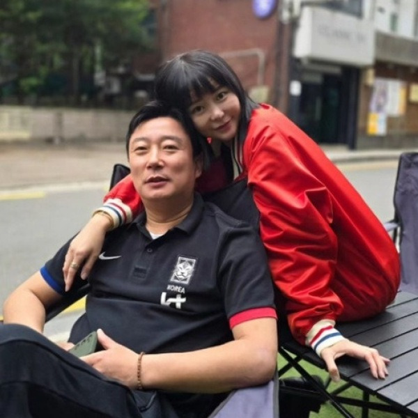 결혼 18년차 이 개그맨, 아내의 안타까운 투병 소식에 눈물