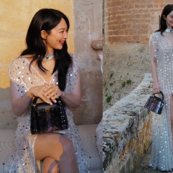 명품 휘감았는데 너무 예뻐 얼굴만 보이는 베이글녀 여배우, 드레스룩