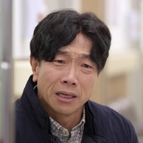 “아들도 못 알아봐” 10년 째 치매 앓고있는 母 앞에서 눈물 삼킨 박철민의 슬픈 고백