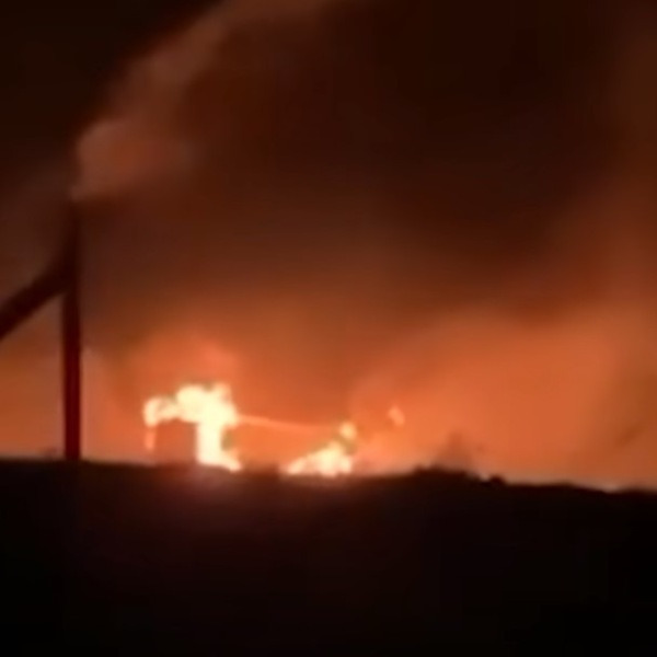 우크라이나 드론 900km 날아가 러시아 Su-34 4대 초토화! 크림반도 러시아 헬기까지