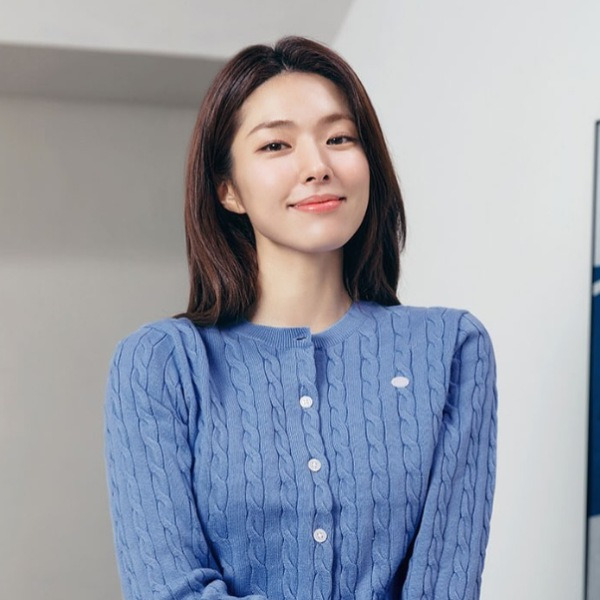 의사 부모님 병원에서 ''알바한 경험 덕분에'' 간호사 배역 맡고 스타가 된 여배우