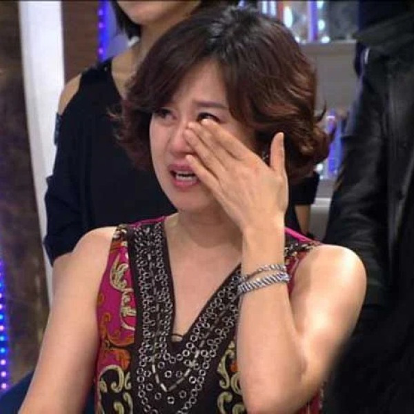 “아버지의 마지막 숨을 내가 끊었다” 20년간 죄책감에 시달린 개그우먼의 고백