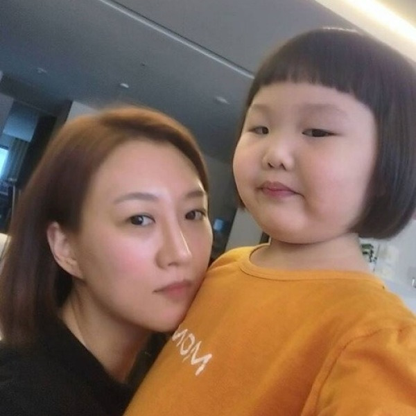 “엄마는 끝나고 가버리잖아” 장윤정 딸 하영이가 학예회서 오열한 이유