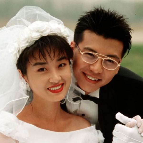 “6년 비밀 연애 끝에 결혼” 선도부 선배와 부부 된 여배우의 사연