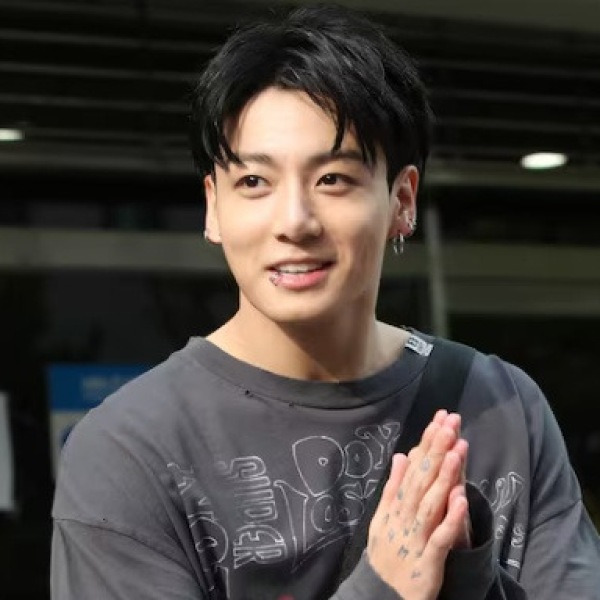 30억 아파트 쿨하게 증여한 이 연예인, 알고보니 10억 기부 천사?!