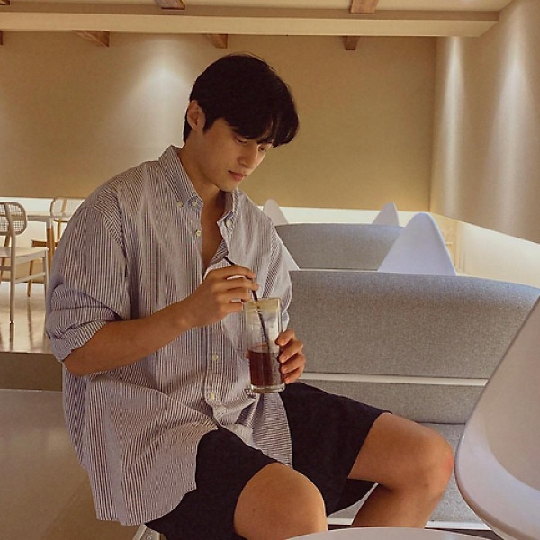 배우 한소희와 헤어진 지 3년 만에 재결합했는데 깜짝 결혼발표한 탑배우