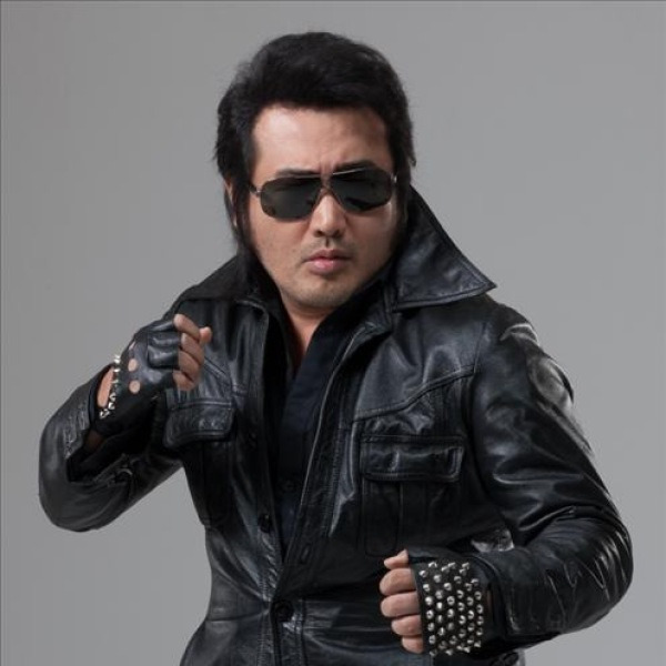 ‘의리의 사나이’ 김보성이 평생 선글라스를 벗지 못하는 이유