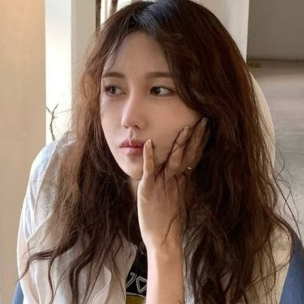 20살 톱스타와 결혼 후 55억 이혼소송! 숨겨진 아내로 살았던 ‘이 여배우’의 충격 정체