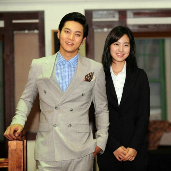 감독이 ‘뽀뽀'하라고 했는데 실제로 키스해 버린 탑남녀배우