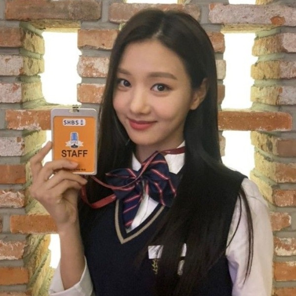 베트남에서 왕족 혈통 귀인 대접받는데 ''이순신 장군의 후손이라는'' 여배우