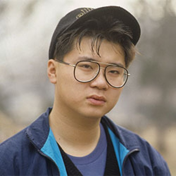 아역 스타에서 단숨에 가수로 전향해 불멸의 명곡 남기고 세상을 떠난 가수의 정체