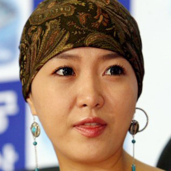 뇌종양 말기 선고받아 죽음을 준비하던 여배우, 1,200억 매출로 인생 역전한 사연