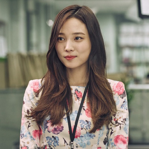 “김태희 반만 닮아봐"라는 엄마 말에 카이스트 조기졸업 해낸 뇌섹녀 여배우