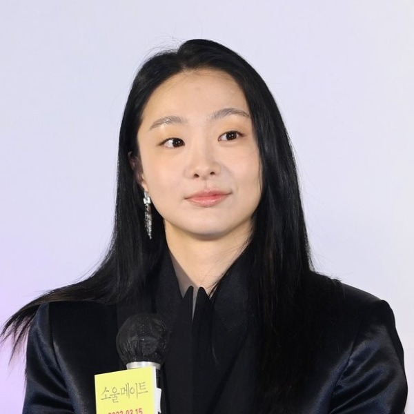 쌍꺼풀 없어도 이렇게 매력적일 수 있다니! 무쌍 대세 여배우 3人