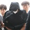 [뭐라노] 항공기 비상구 옆 좌석 안전장치 마련해야