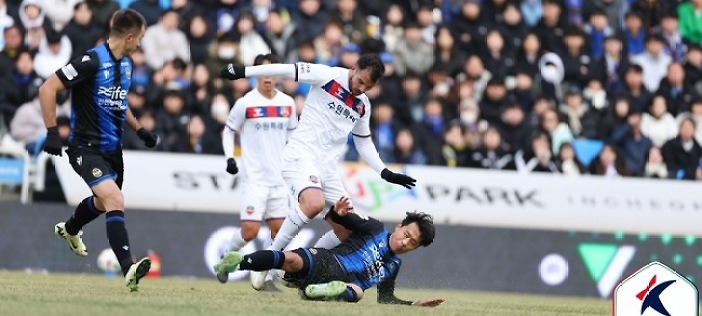 강원 FC에 빠르게 적응한 김경민의 활약과 양민혁과의 관계