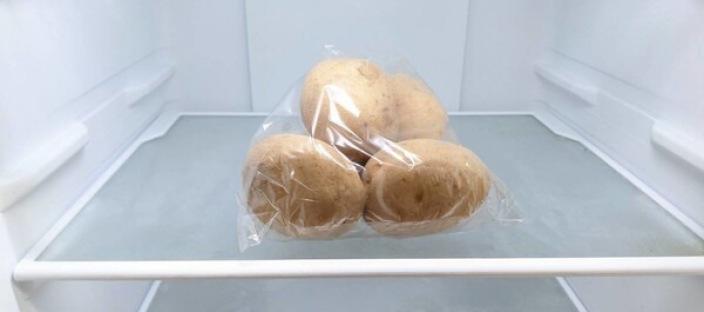냉장고에 "이것" 넣으면 세균 100만 마리 생기는 음식? 이미지
