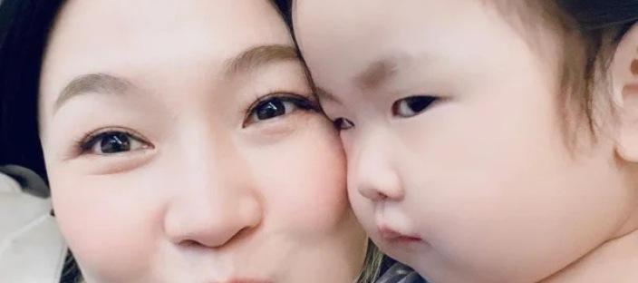먼저 하늘나라로 떠난 남동생의 조카 4명 키우는 국민가수 정체 이미지